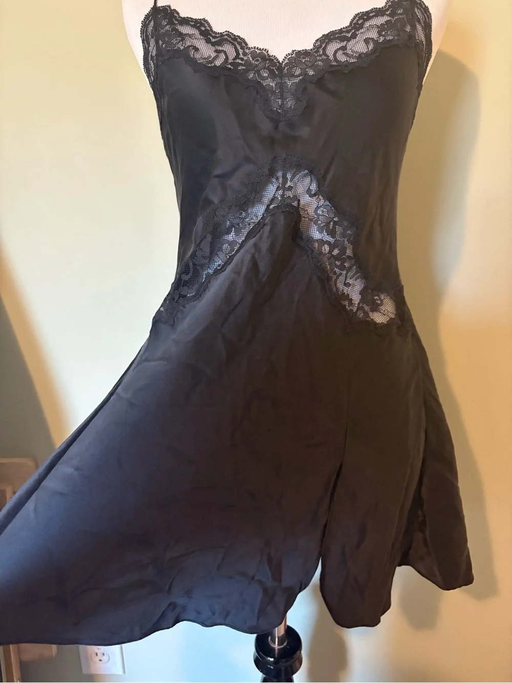 Victoria’s secret vintage silk & lace nightgown lingerie